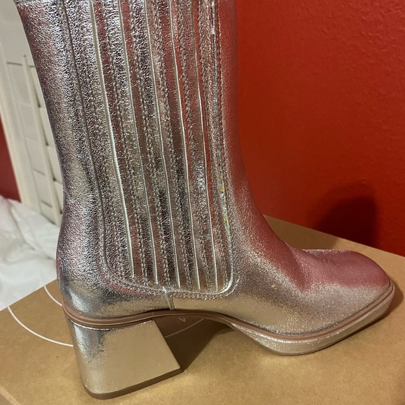 URBAN OUTFITTERS Silver Metallic AVA Square Toe Platform Chelsea Ankle Boots 7 - Picture 9 of 16